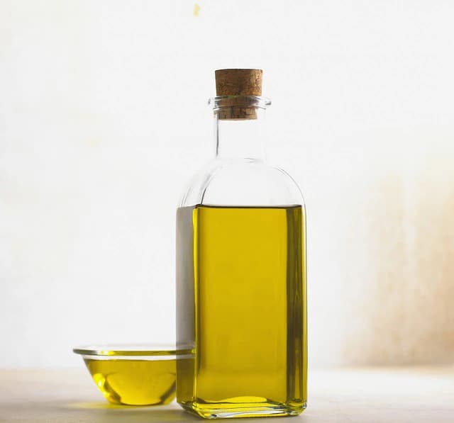 OLEIC ACID 75% MIN (C18:0 2.5 MAX)